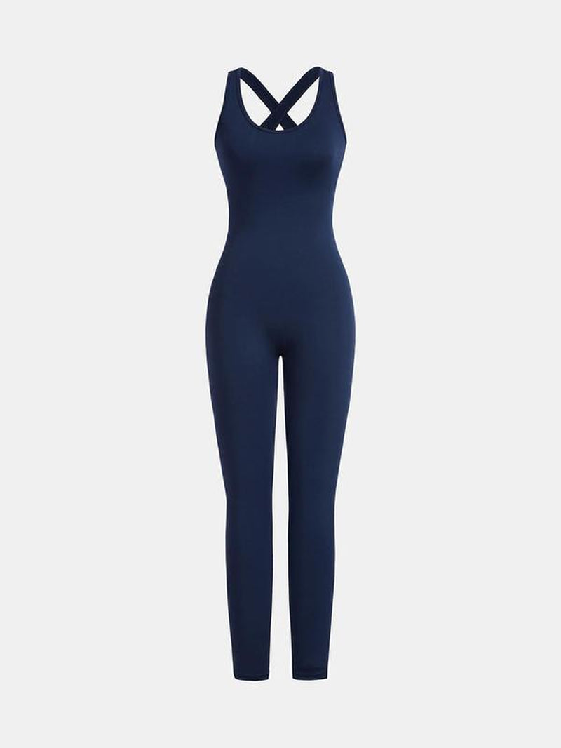 Stylish zip-up overalls perfect for casual and professional wear, combining comfort with contemporary fashion appeal.